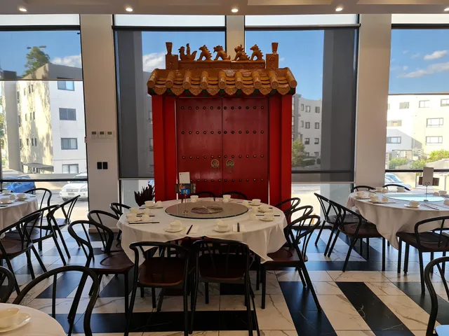 Iron Chef Bonnyrigg Chinese Seafood Restaurant