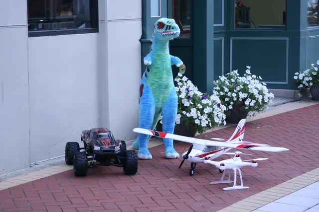 Toys Forever Models & Hobbies