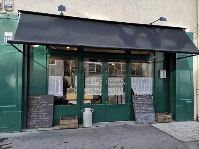 LÀ Cantine fermière