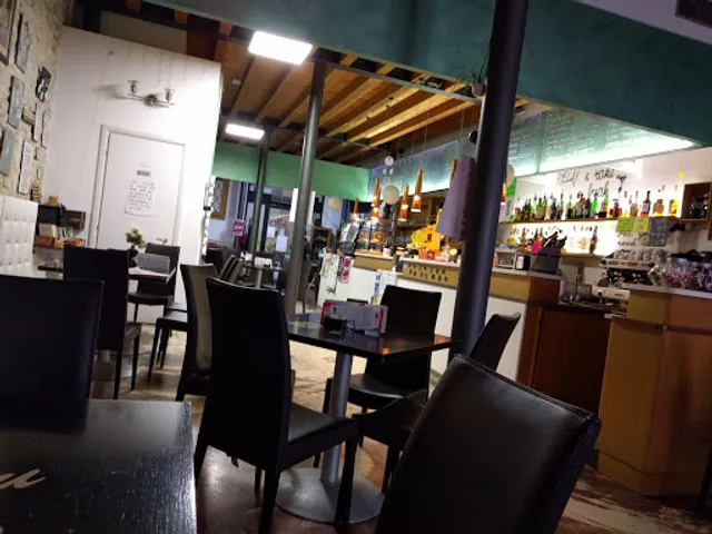 Malibu Cafe 'Di Bettini Jessica And Moira Snc