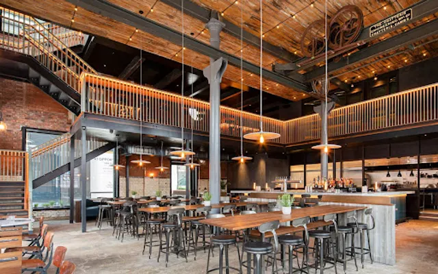 The Light Bar & Dining