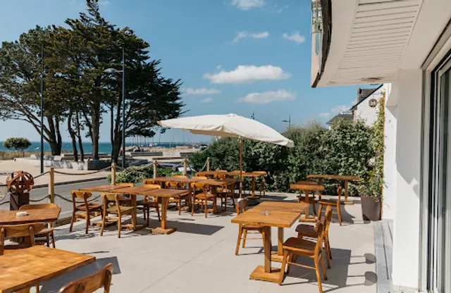 Restaurant & Écailler La Canopée