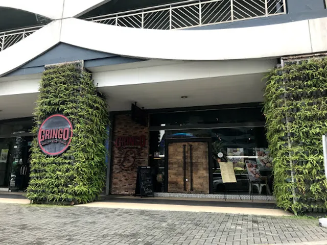 Gringo Chicken, Ribs & Friends - SM MOA MAAX