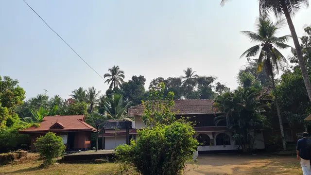 Azhvanchery Mana and Temple