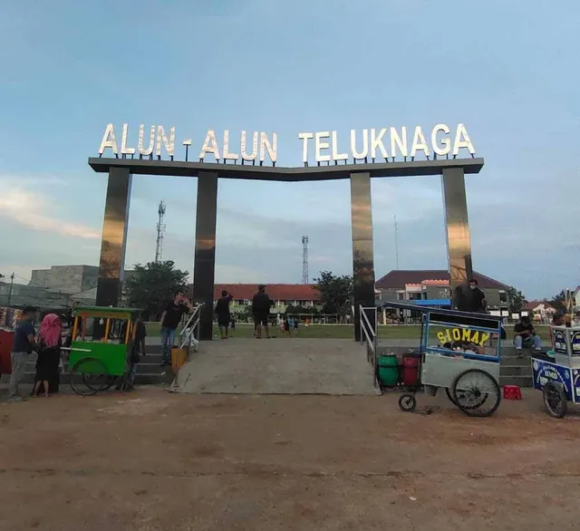 Alun-Alun Teluknaga