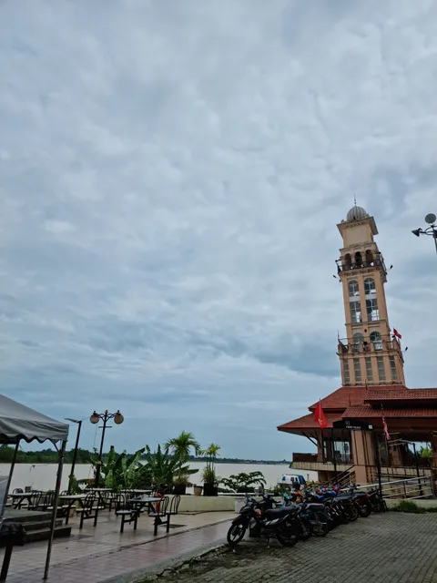 Menara Tinjau Tambatan Diraja