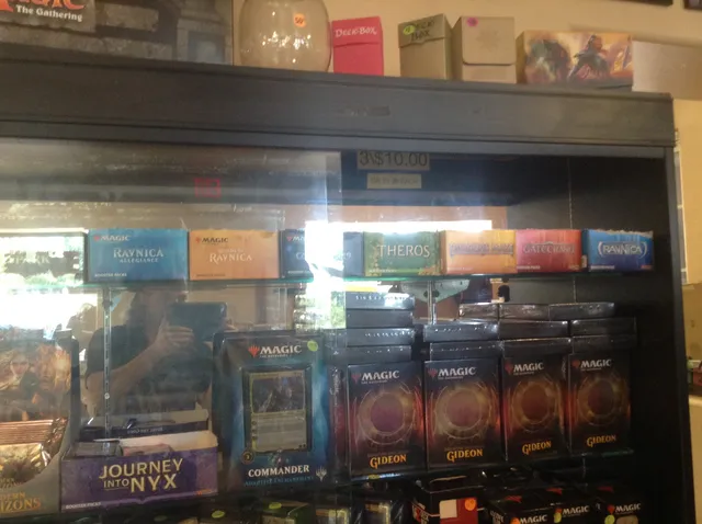 Deuces Wild Games & Souvenirs