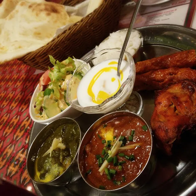 プラシダタージ(Prasidha TAJ)上野毛店