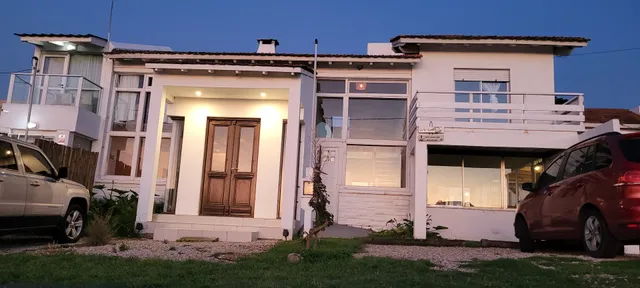 Acantilados Surf Ranch