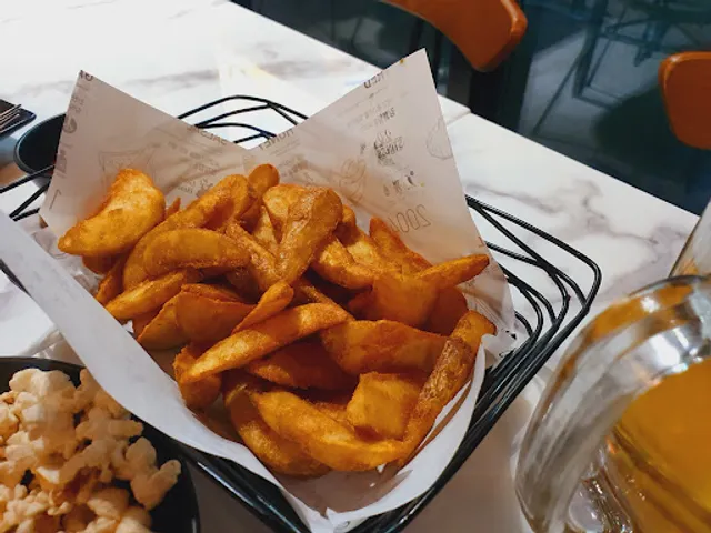 교촌치킨 고등점