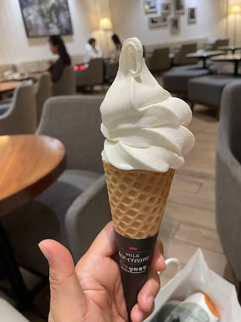 Paul Bassett Shinsegae Outlet Siheung Branch