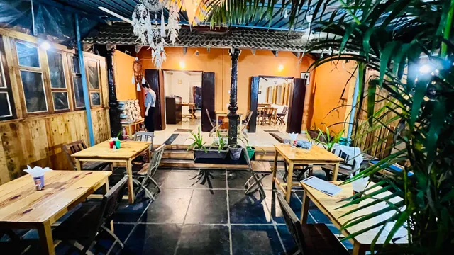 Svaadisht Restaurant