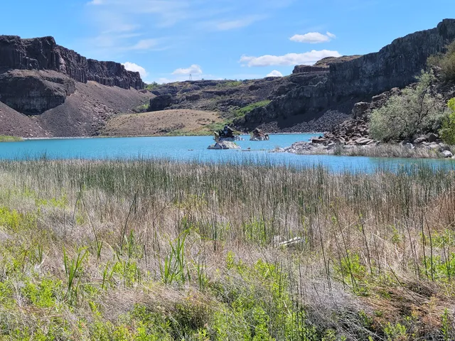 Ancient Lakes Lower Trailhead