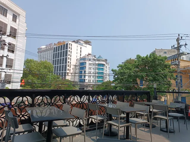 Highlands Coffee 12 Han Thuyen