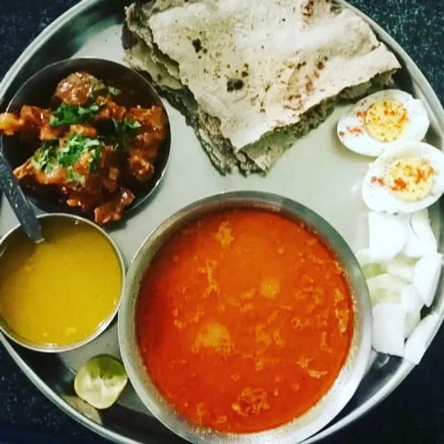Padalkar lunch home