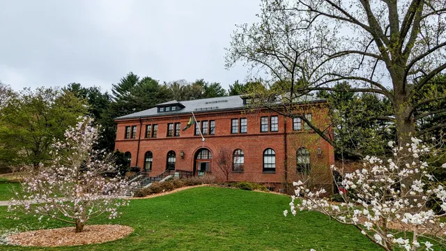 Hunnewell Visitor Center