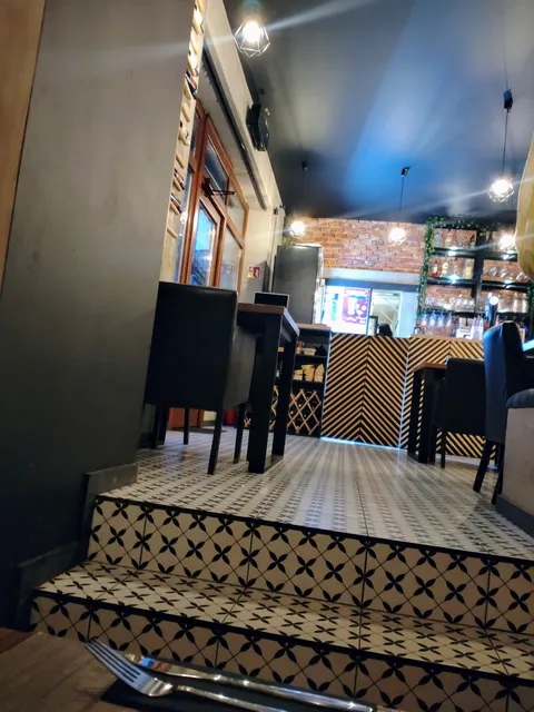 LOFT Bistro&Wine Bar