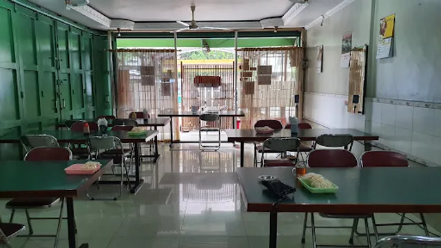 Ayam Goreng Indrawati