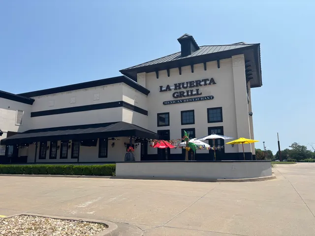 La Huerta Grill