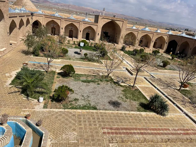 Dehnamak Caravanserai