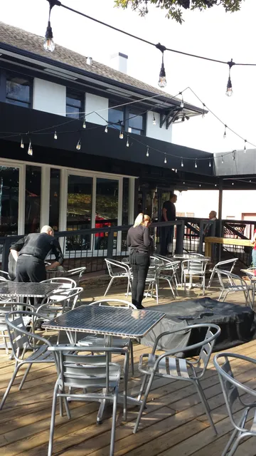 Tourão Brazilian Churrasqueria - Steakhouse