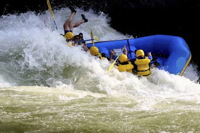 The Pikas Artventure Resort (Wisata Arung Jeram Sungai Serayu)