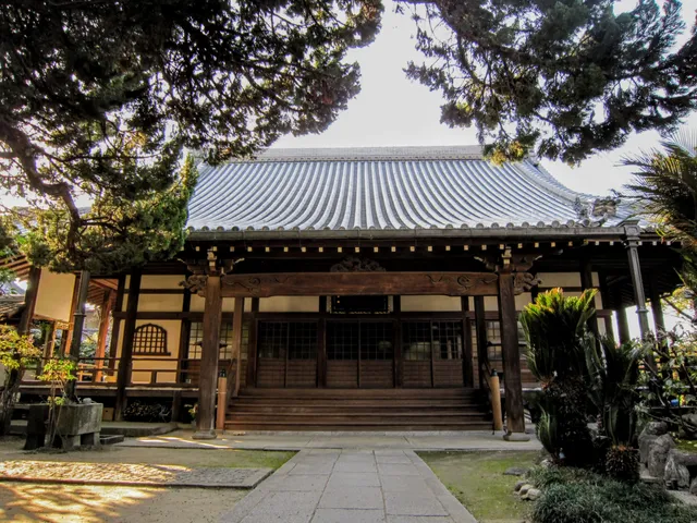 Takawashizan Hoodo Myokyo-ji Temple