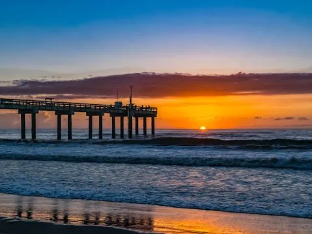 St. Johns County Ocean Pier & Courts Park