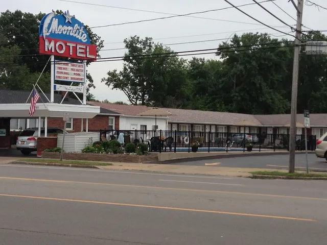 Moonlite Motel Niagara Falls