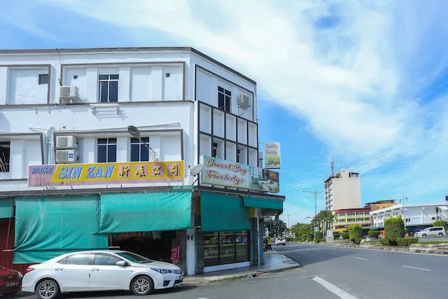 OYO 44112 Darvel Bay Travelodge