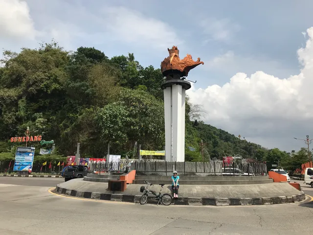 Binokasih Monument