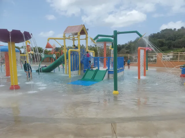 Parque Acuático Infantil Aquasol 3