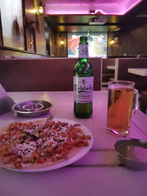 LIDO BAR AND RESTAURANT