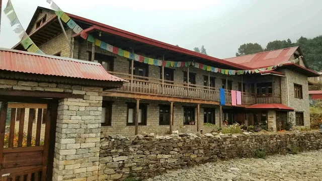 Kyirmu Lodge Phaplu