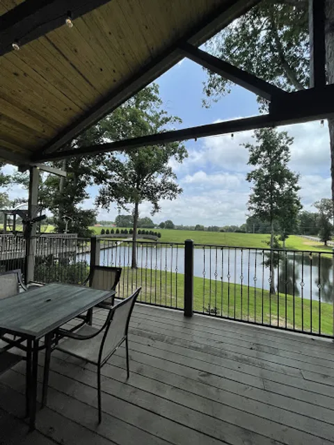 Ledger's Steakhouse and Grille