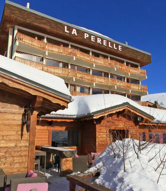 Hôtel La Perelle