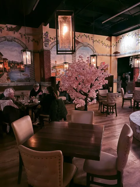 Grappa contemporary Italian restaurant and wine bar