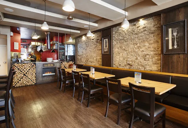 The Express Restaurant - Italian Eatery