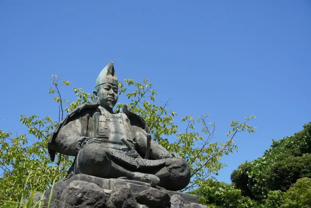 Statue of Minamoto no Yoritomo