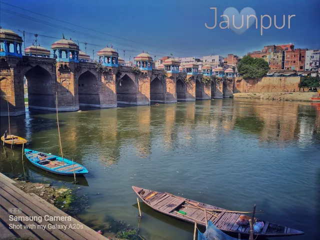 Shahi bridge