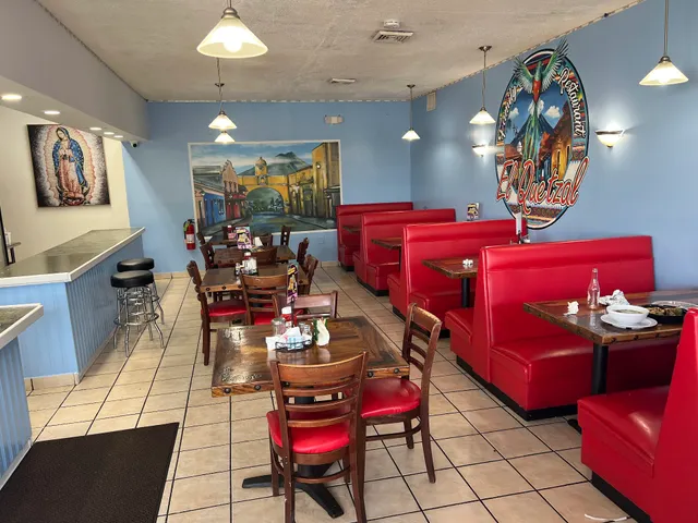 El Quetzal Family Restaurant