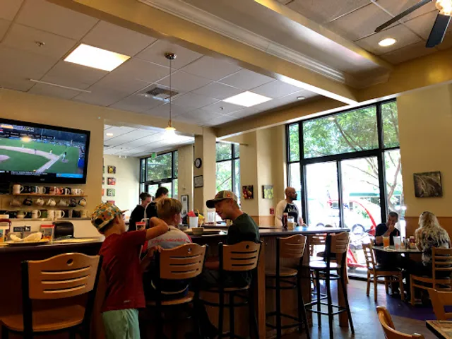 Doug's Day Diner - Downtown Loveland