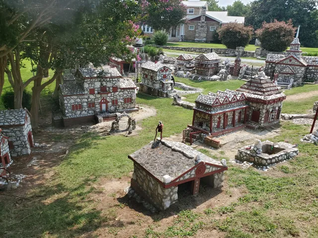 Shangri-La Stone Village