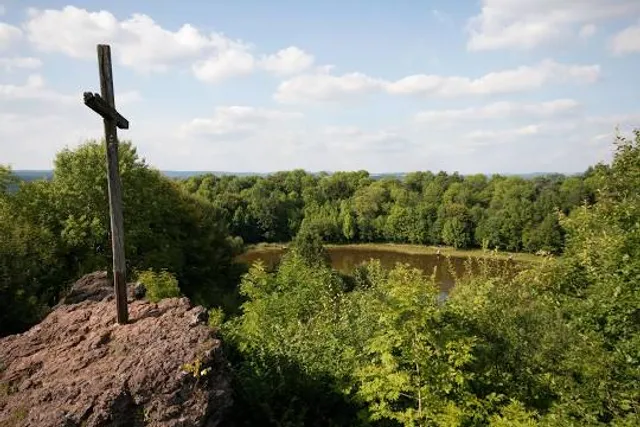 Windsborn Crater Lake