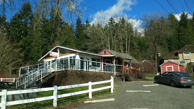 Cougar Crest Estate Winery Woodinville