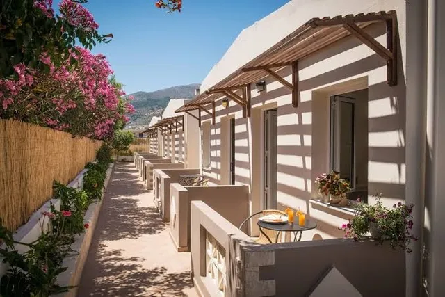 Kastro Beach Apartments