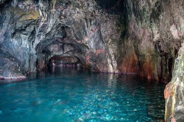 Linao Cave and Lagoon