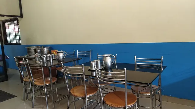 Shree Valsam Vegetarian Hotel