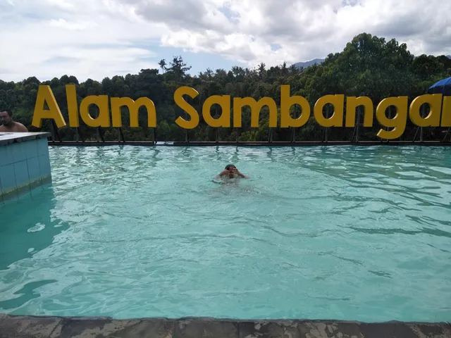 Kolam Renang Alam Sambangan