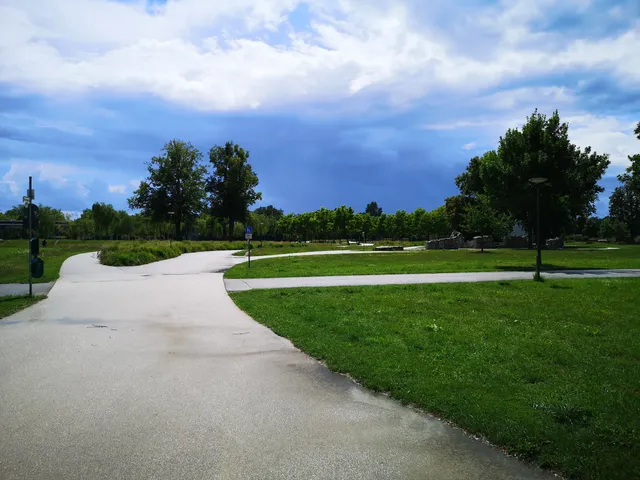 Sheridan Park